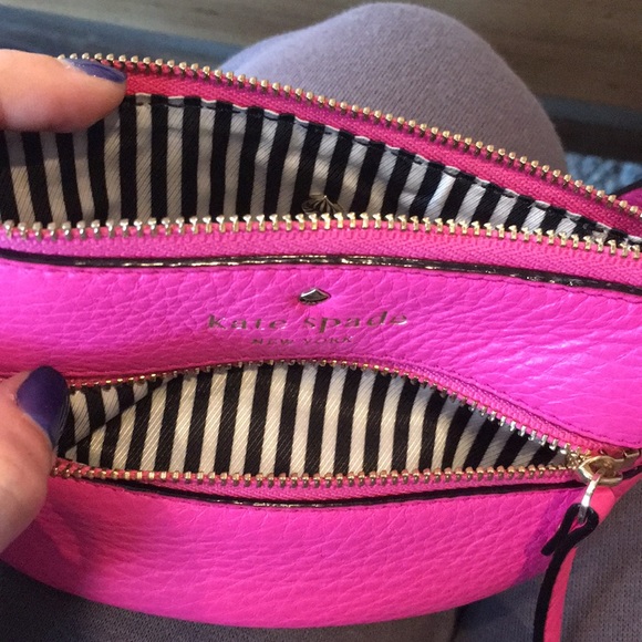 kate spade Handbags - 💕 Kate Spade Mini 💕
